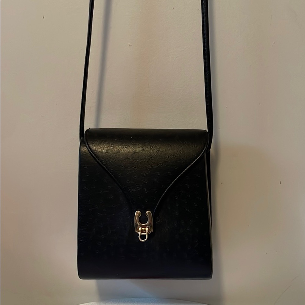 Elegant Black Crossbody Bag